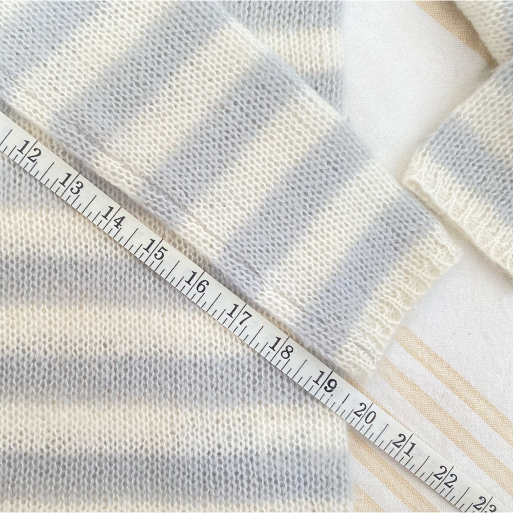 J.Crew NWT 🩶 Soft Cozy Mohair-Blend Loose-knit Sweater Grey/White Stripe SZ XS - Picture 12 of 16